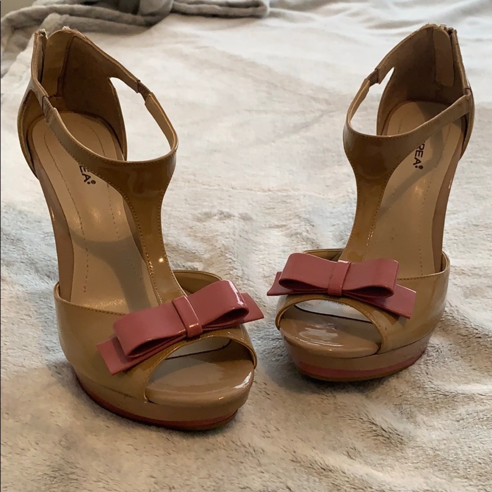 Tan classy dress heels✨